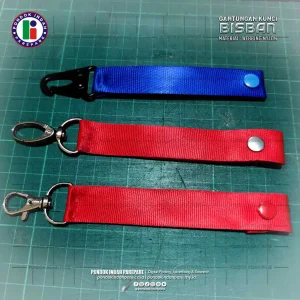 Foto Produk Gantungan Kunci Model Bisban berbahan Webbing Nylon 2cm dengan Varian Warna dan Pengait