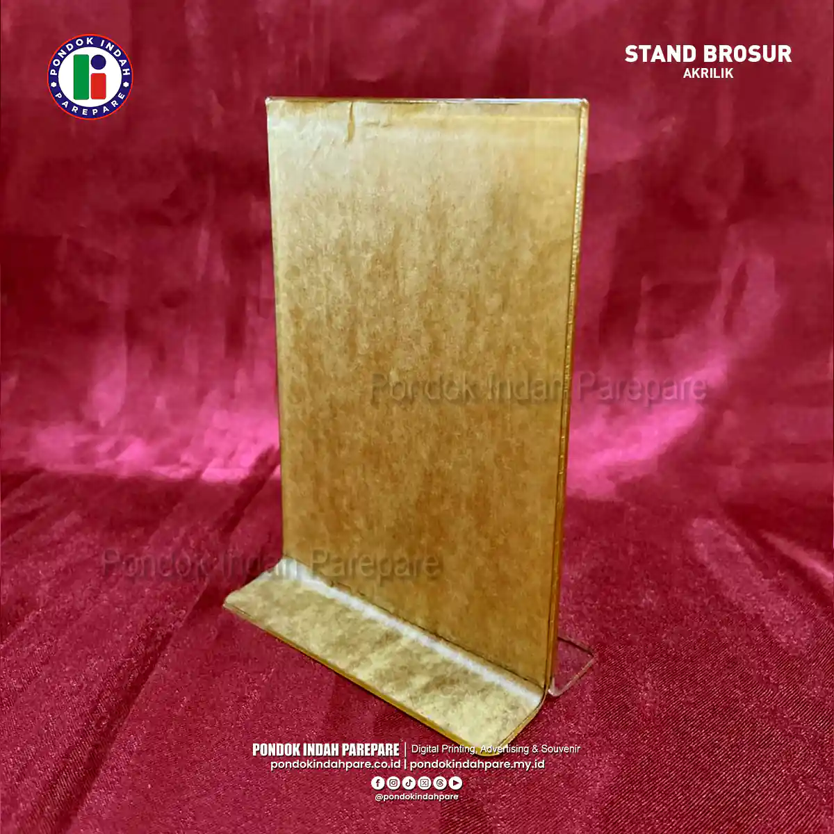 Foto samping Produk Stand Brosur Akrilik bening 2mm tersedia ukuran A4, A5 dan A6 | percetakan Pondok Indah Parepare